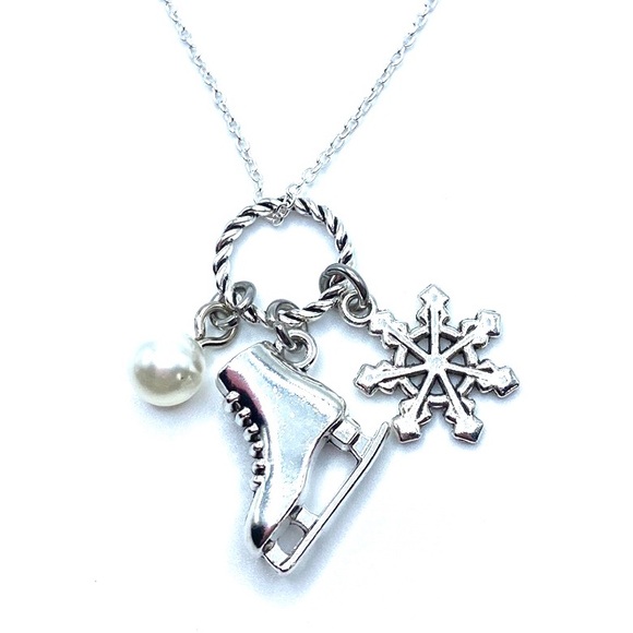 Ice Skate Charm Necklace Snowflake - Picture 5 of 6